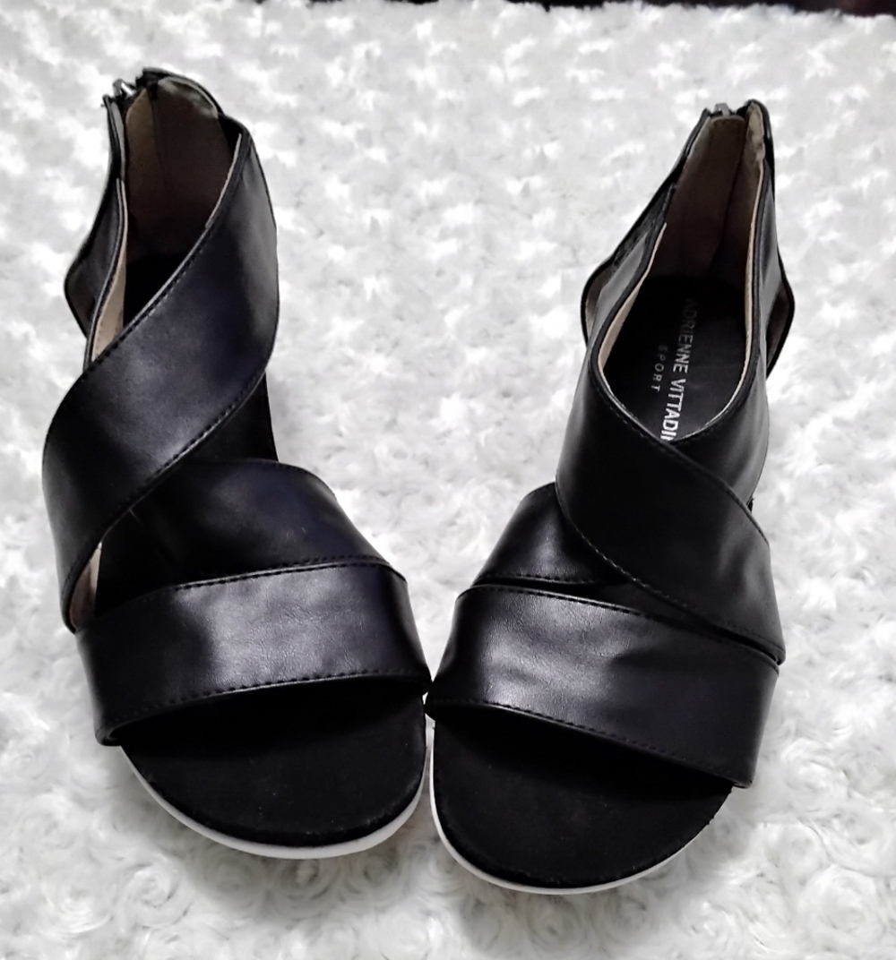 Adrienne Vittadini Sandal/Sports/Shoe Size 6M - Picture 5 of 5